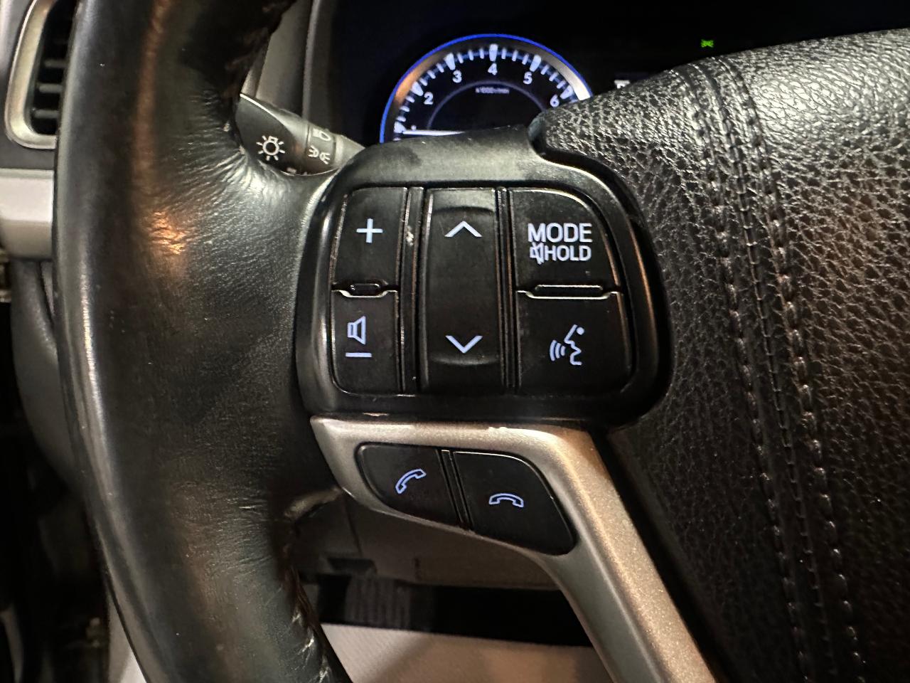 2017 Toyota Highlander XLE Photo