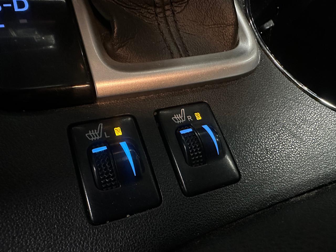 2017 Toyota Highlander SE | LEATHER | HEATED SEATS | SUNROOF | 7 PASSENG Photo