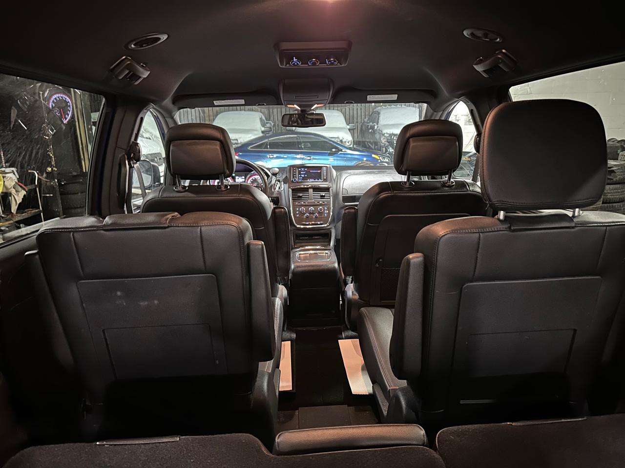 2019 Dodge Grand Caravan 35th Anniversary Photo