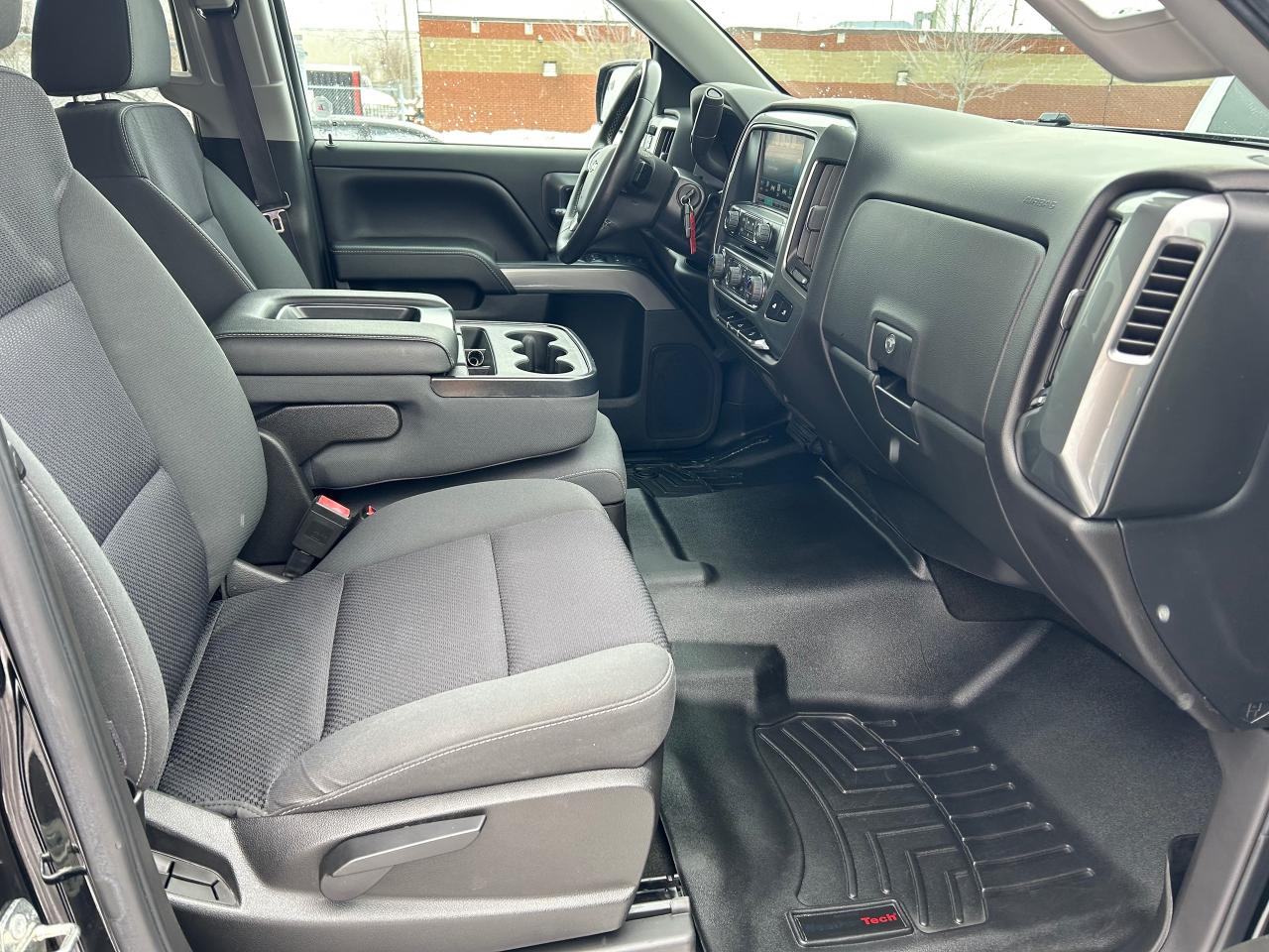 2016 Chevrolet Silverado 1500 LT Photo