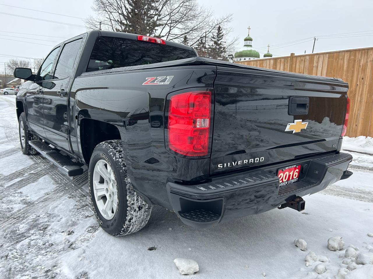 2016 Chevrolet Silverado 1500 LT Photo2