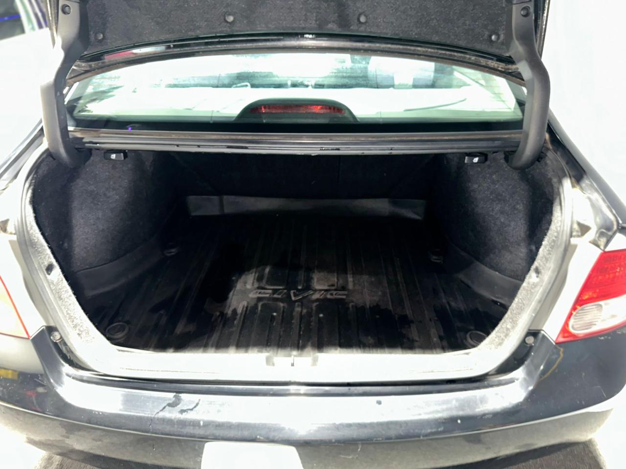 2010 Honda Civic 4dr Auto Sport Photo