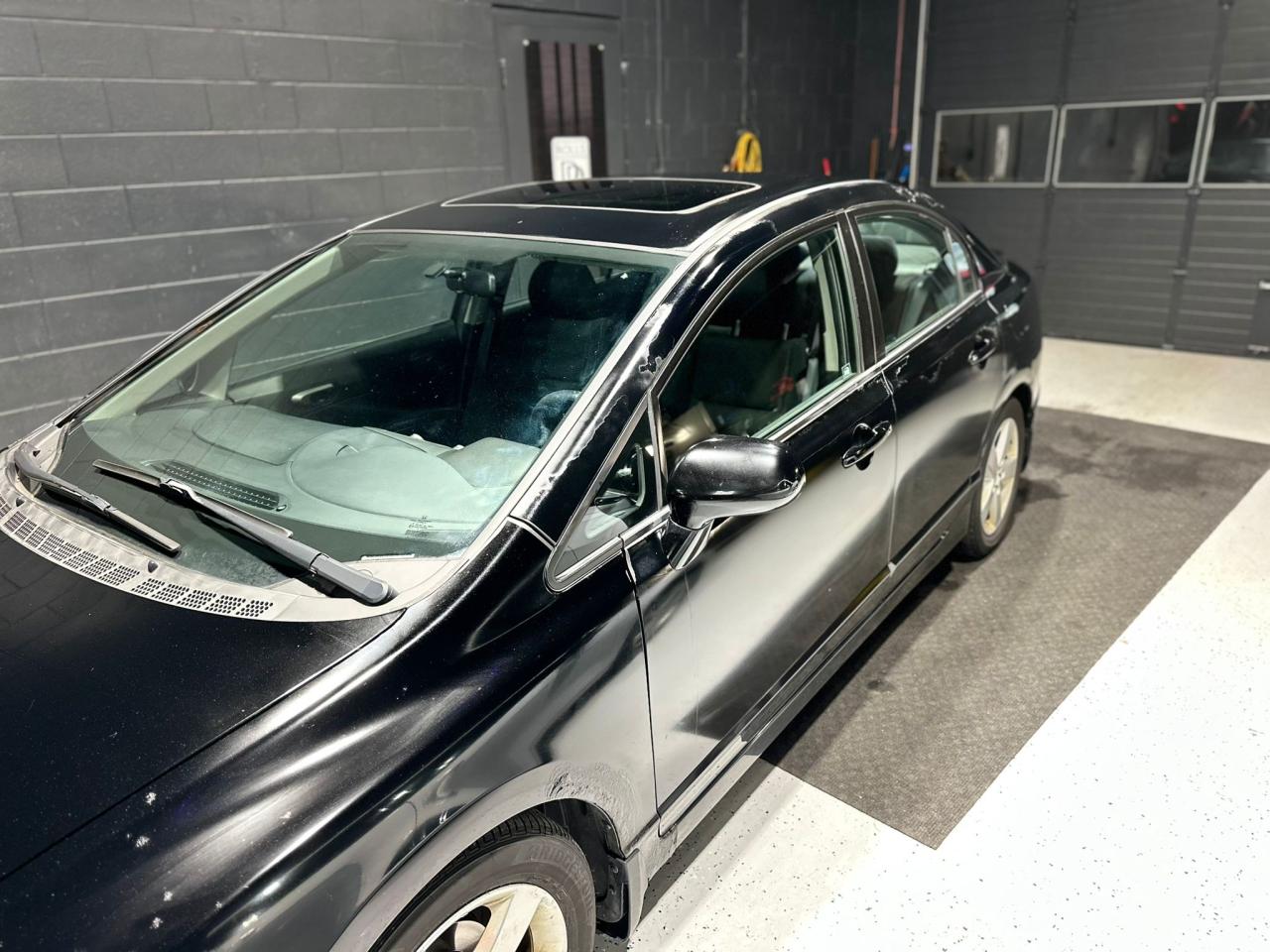 2010 Honda Civic 4dr Auto Sport Photo