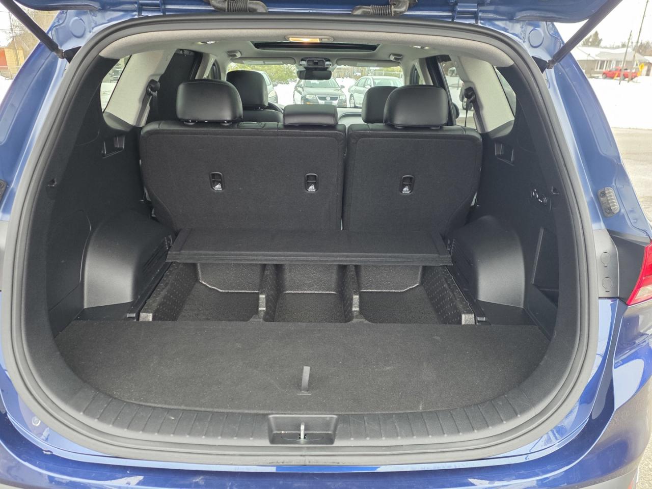 2023 Hyundai Santa Fe Preferred w/Trend Package Photo