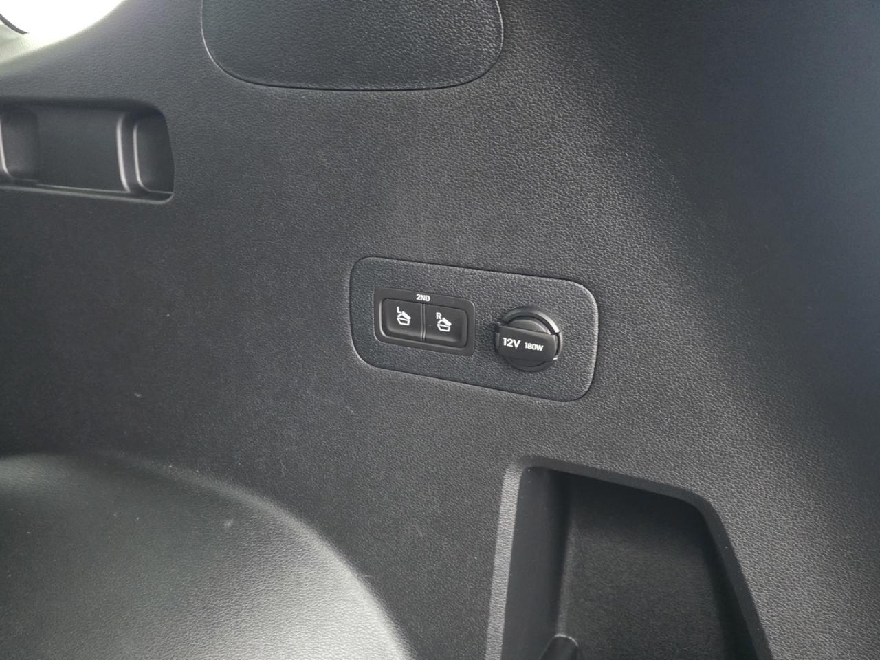 2023 Hyundai Santa Fe Preferred w/Trend Package Photo