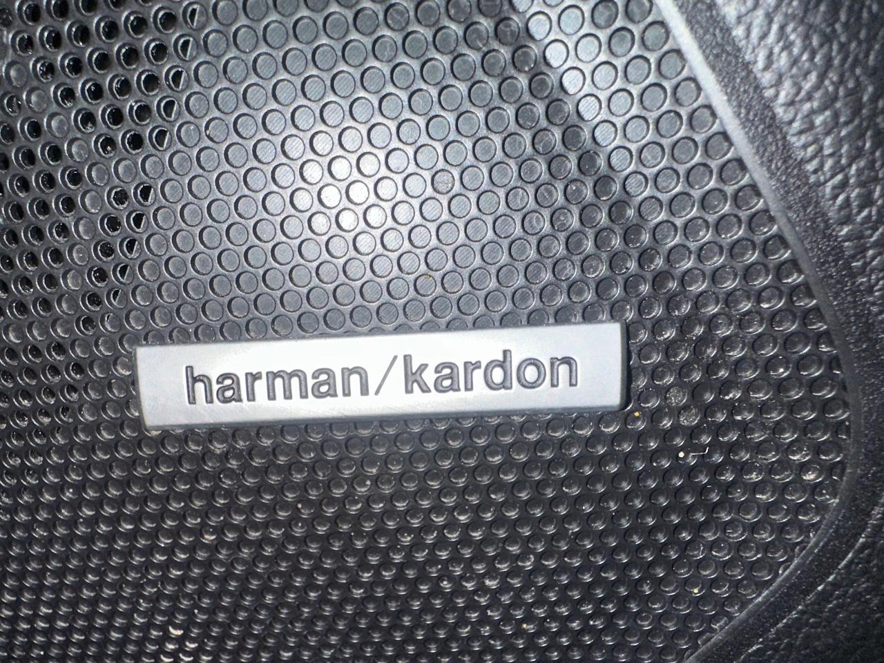 2016 Subaru Outback 3.6R w/Limited & Tech Pkg Photo