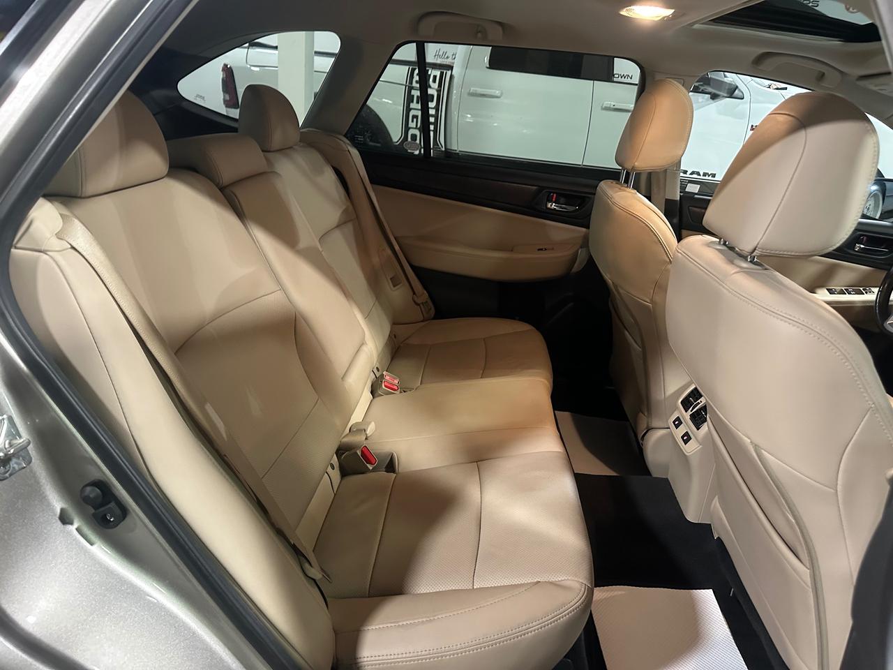 2016 Subaru Outback 3.6R w/Limited & Tech Pkg Photo