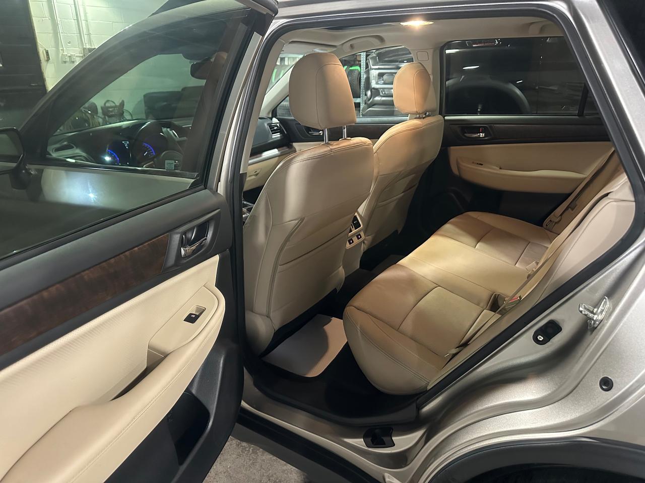 2016 Subaru Outback 3.6R w/Limited & Tech Pkg Photo