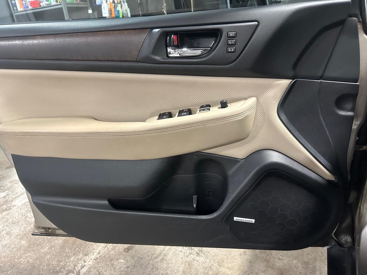 2016 Subaru Outback 3.6R w/Limited & Tech Pkg Photo