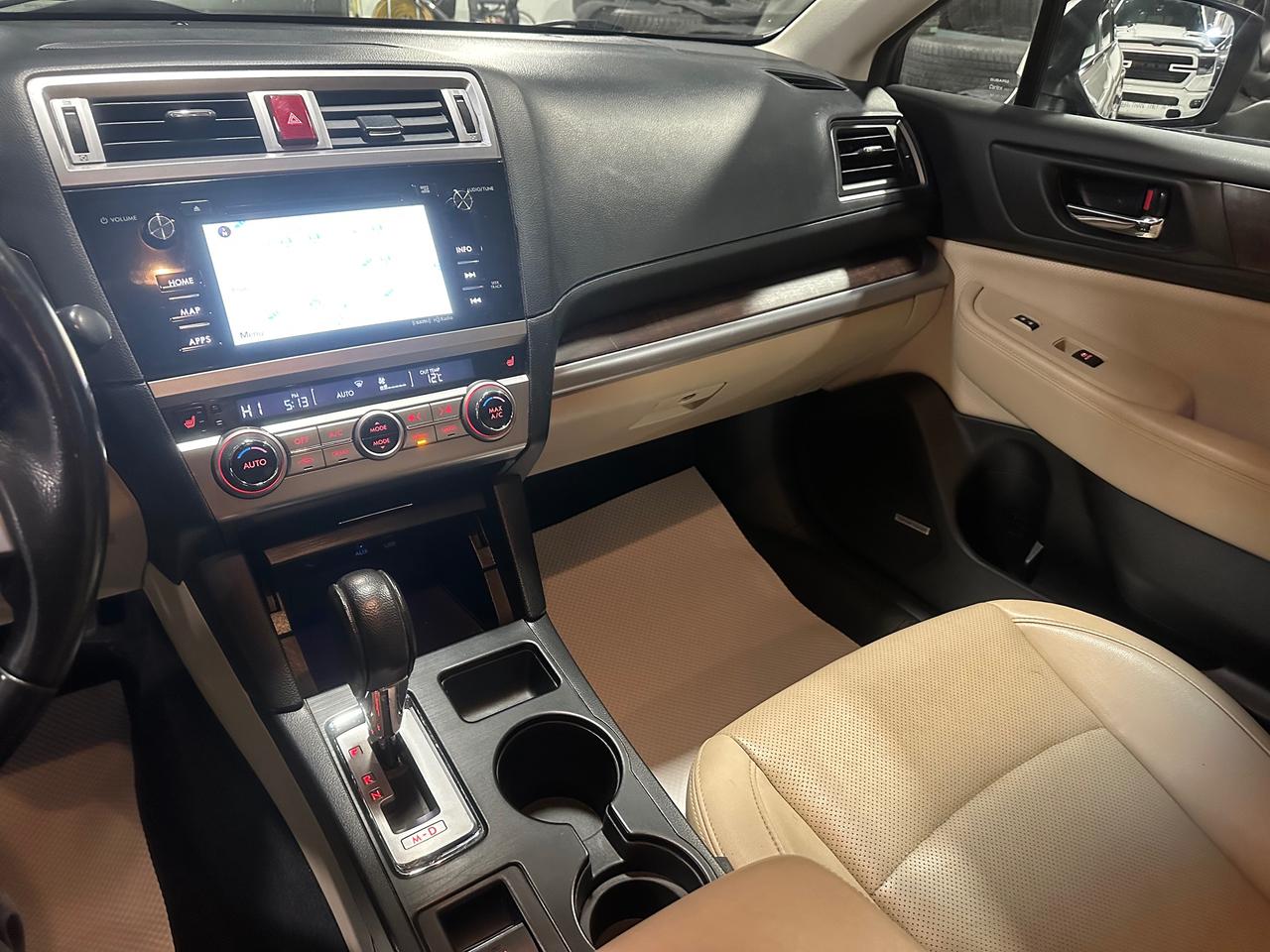 2016 Subaru Outback 3.6R w/Limited & Tech Pkg Photo