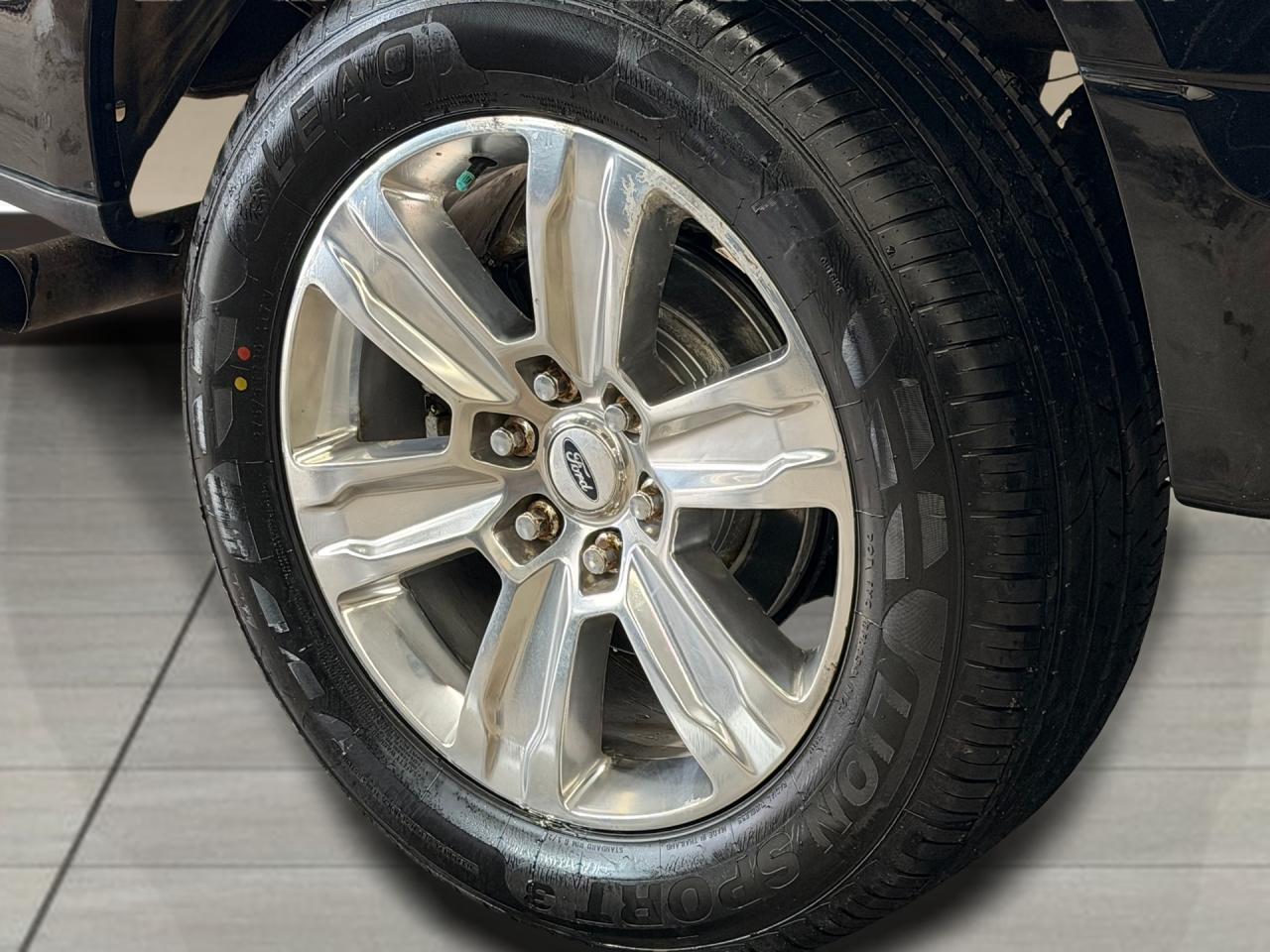 2017 Ford F-150 XLT+New Tires+Brakes+Camera+ACCIDENT FREE Photo111