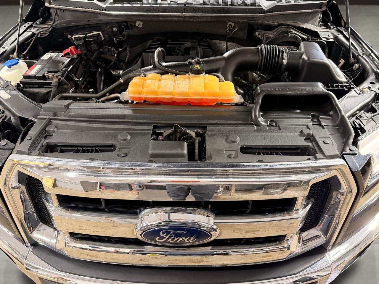 2017 Ford F-150 XLT+New Tires+Brakes+Camera+ACCIDENT FREE Photo71