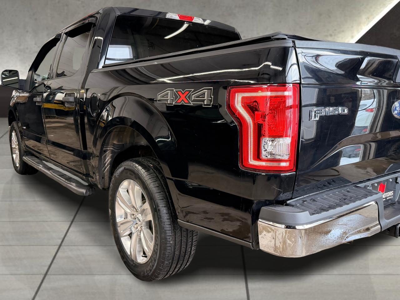 2017 Ford F-150 XLT+New Tires+Brakes+Camera+ACCIDENT FREE Photo96