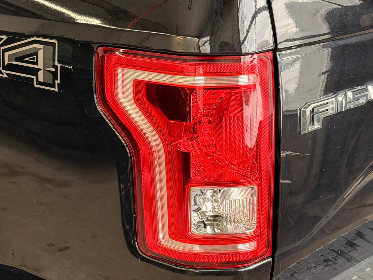 2017 Ford F-150 XLT+New Tires+Brakes+Camera+ACCIDENT FREE Photo58