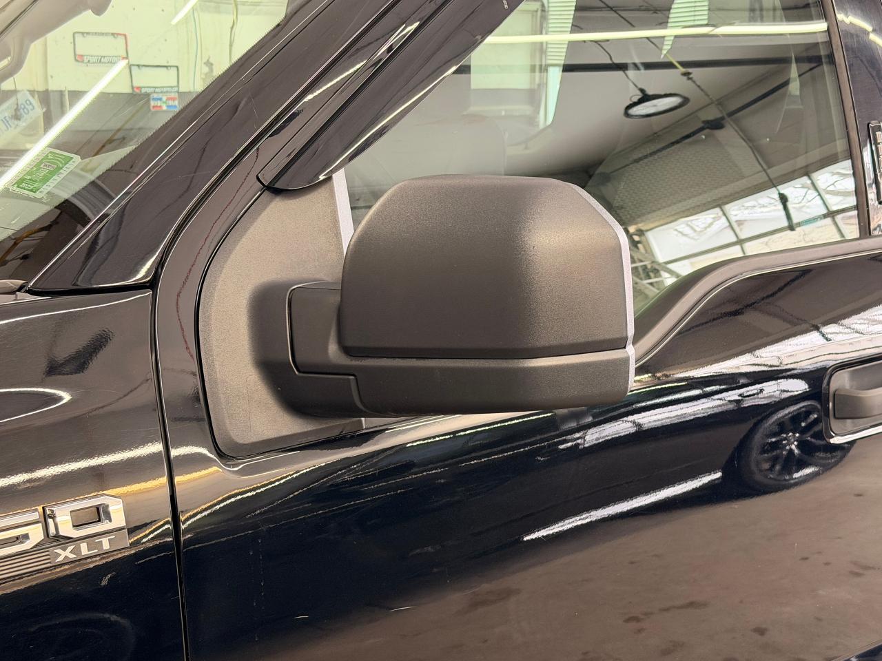 2017 Ford F-150 XLT+New Tires+Brakes+Camera+ACCIDENT FREE Photo113