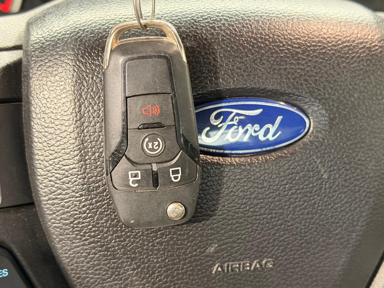 2017 Ford F-150 XLT+New Tires+Brakes+Camera+ACCIDENT FREE Photo12