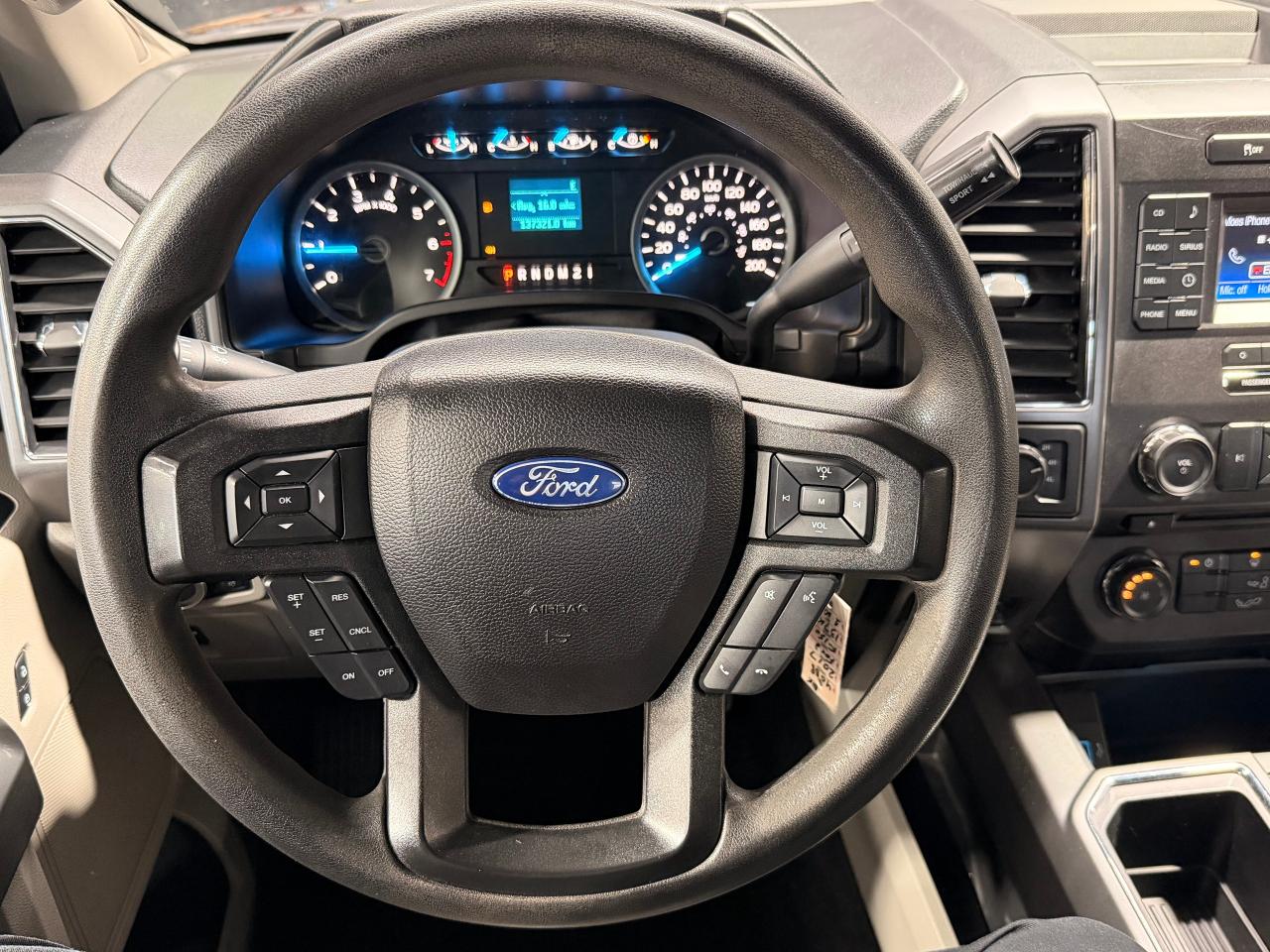 2017 Ford F-150 XLT+New Tires+Brakes+Camera+ACCIDENT FREE Photo73