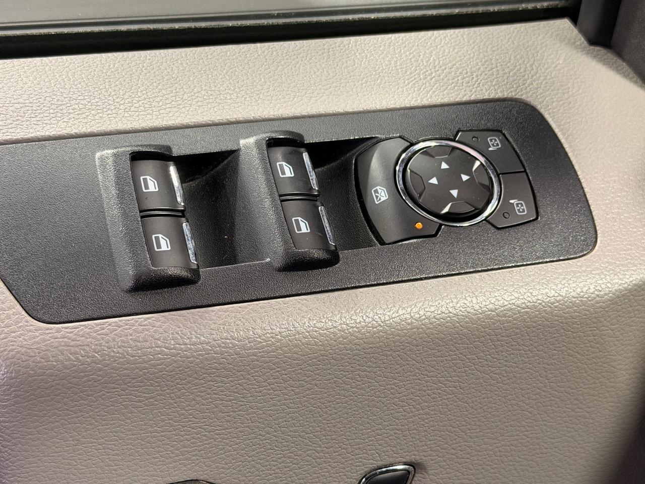 2017 Ford F-150 XLT+New Tires+Brakes+Camera+ACCIDENT FREE Photo106