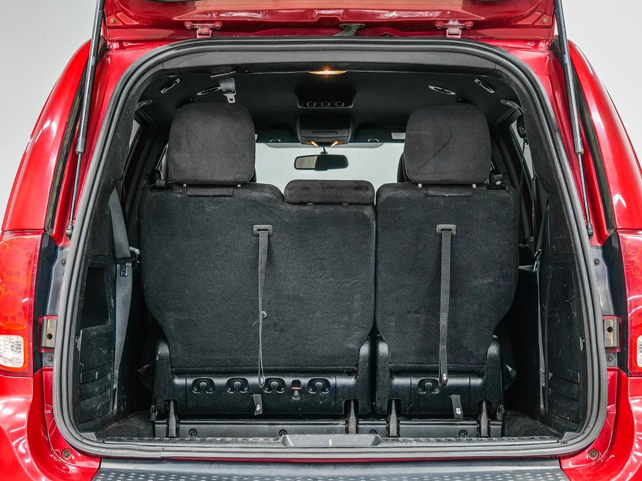 2014 Dodge Grand Caravan SXT | BLUETOOTH | STOW 'N' GO | CLEAN CARFAX Photo