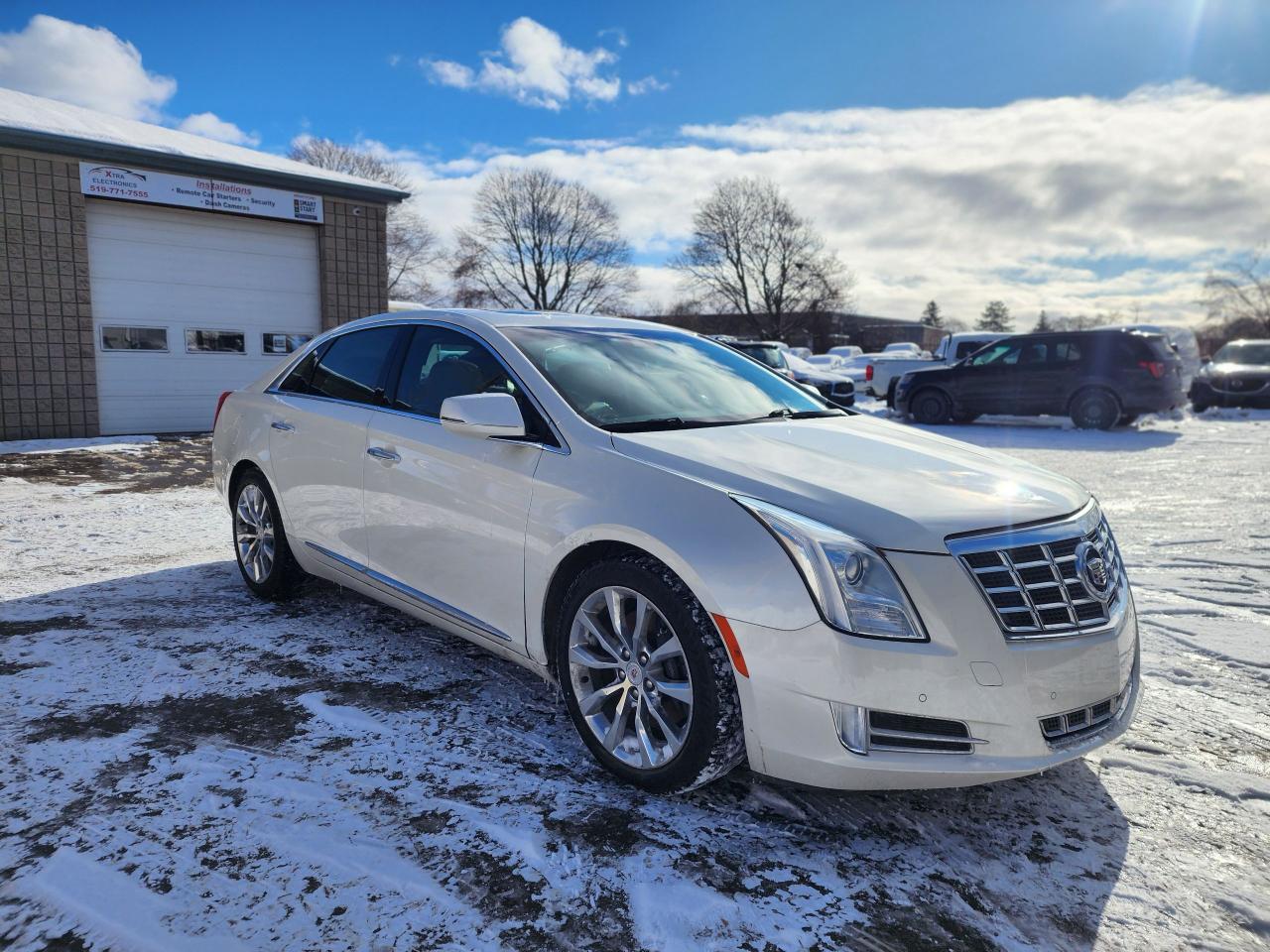 2015 Cadillac XTS Premium l Clean Carfax l Low Mileage l AWD l V6 Photo