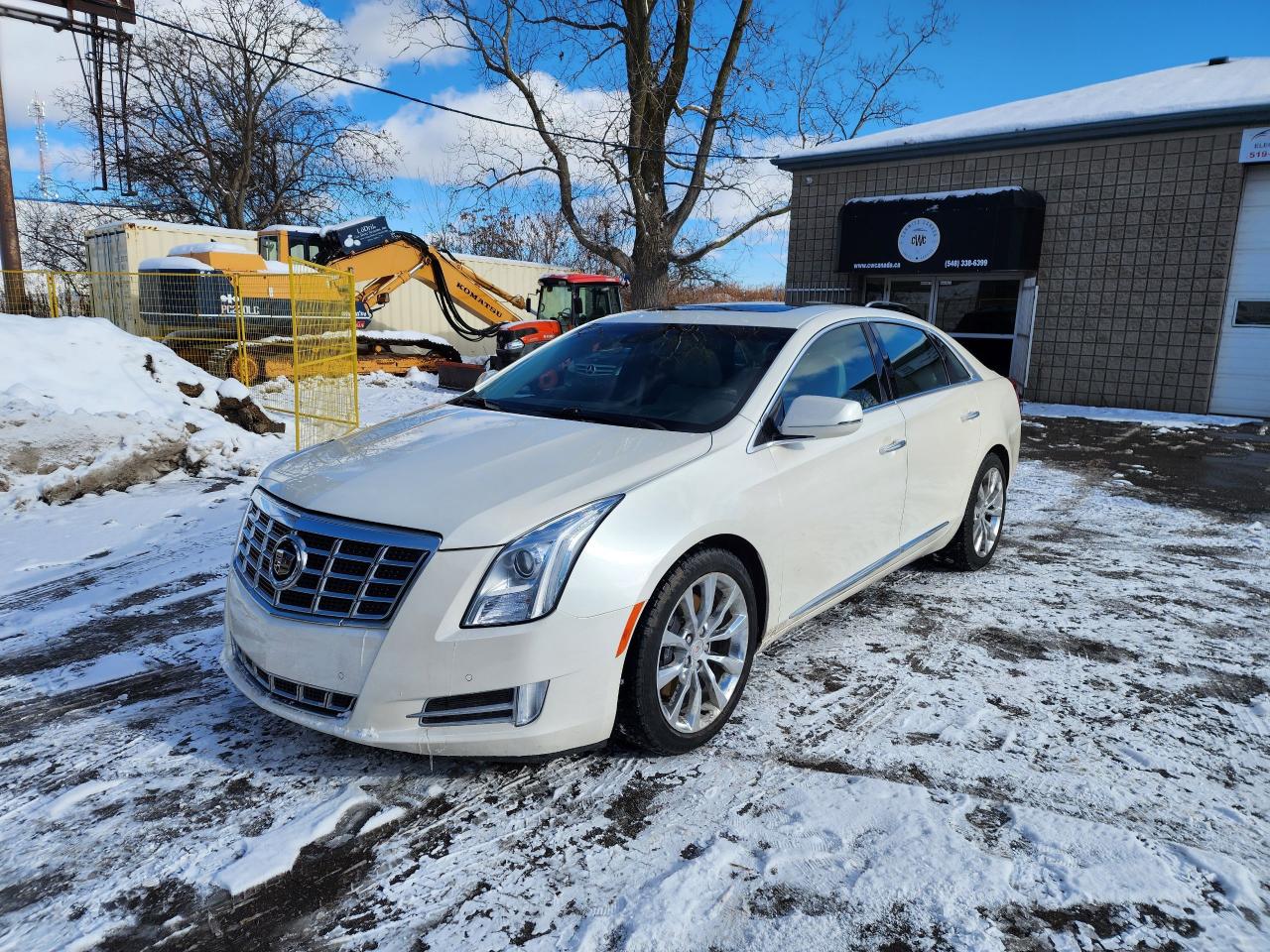 2015 Cadillac XTS Premium l Clean Carfax l Low Mileage l AWD l V6 Photo