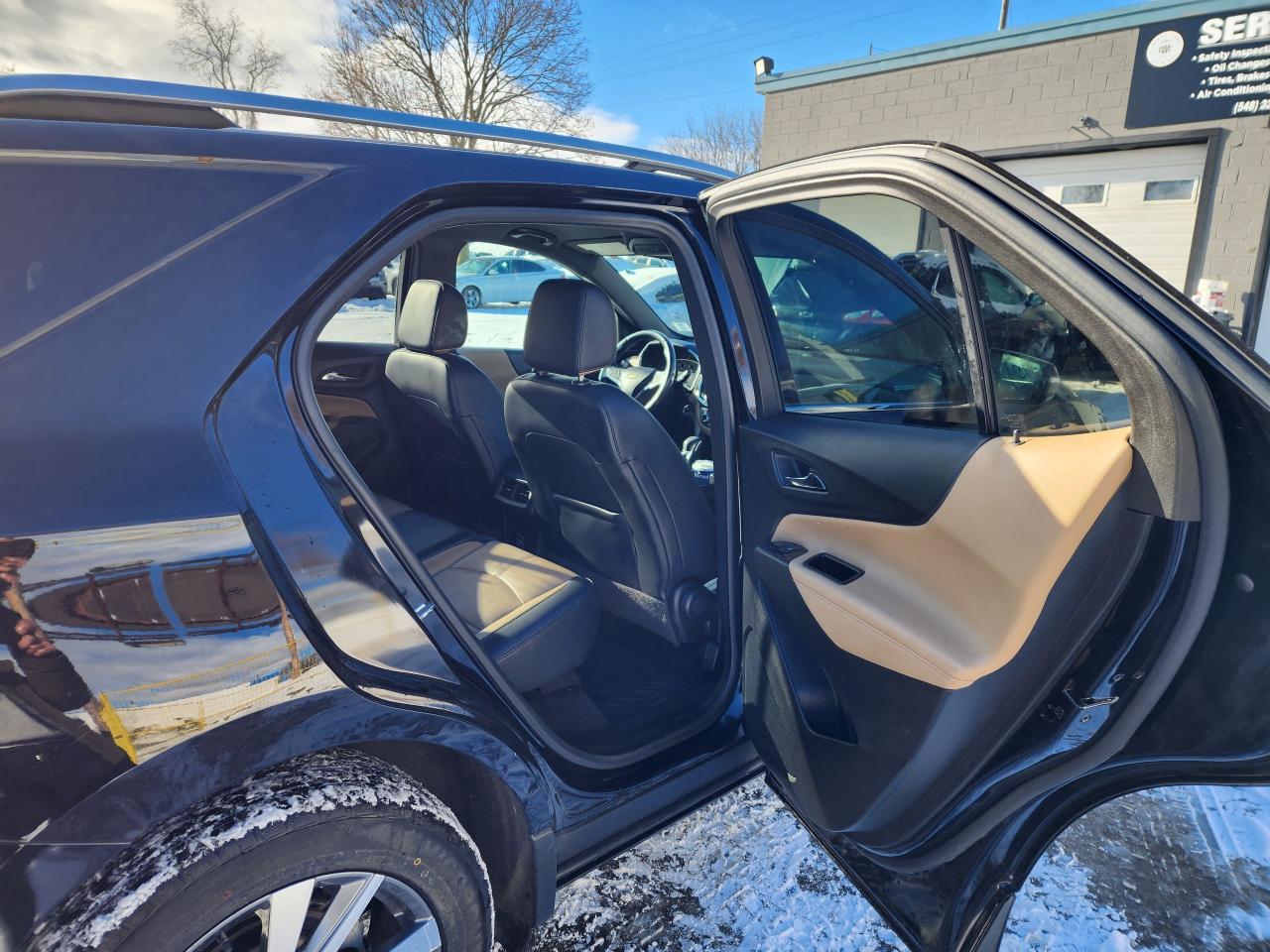 2022 Chevrolet Equinox Premier l AWD l Clean Carfax l No Accidents Photo