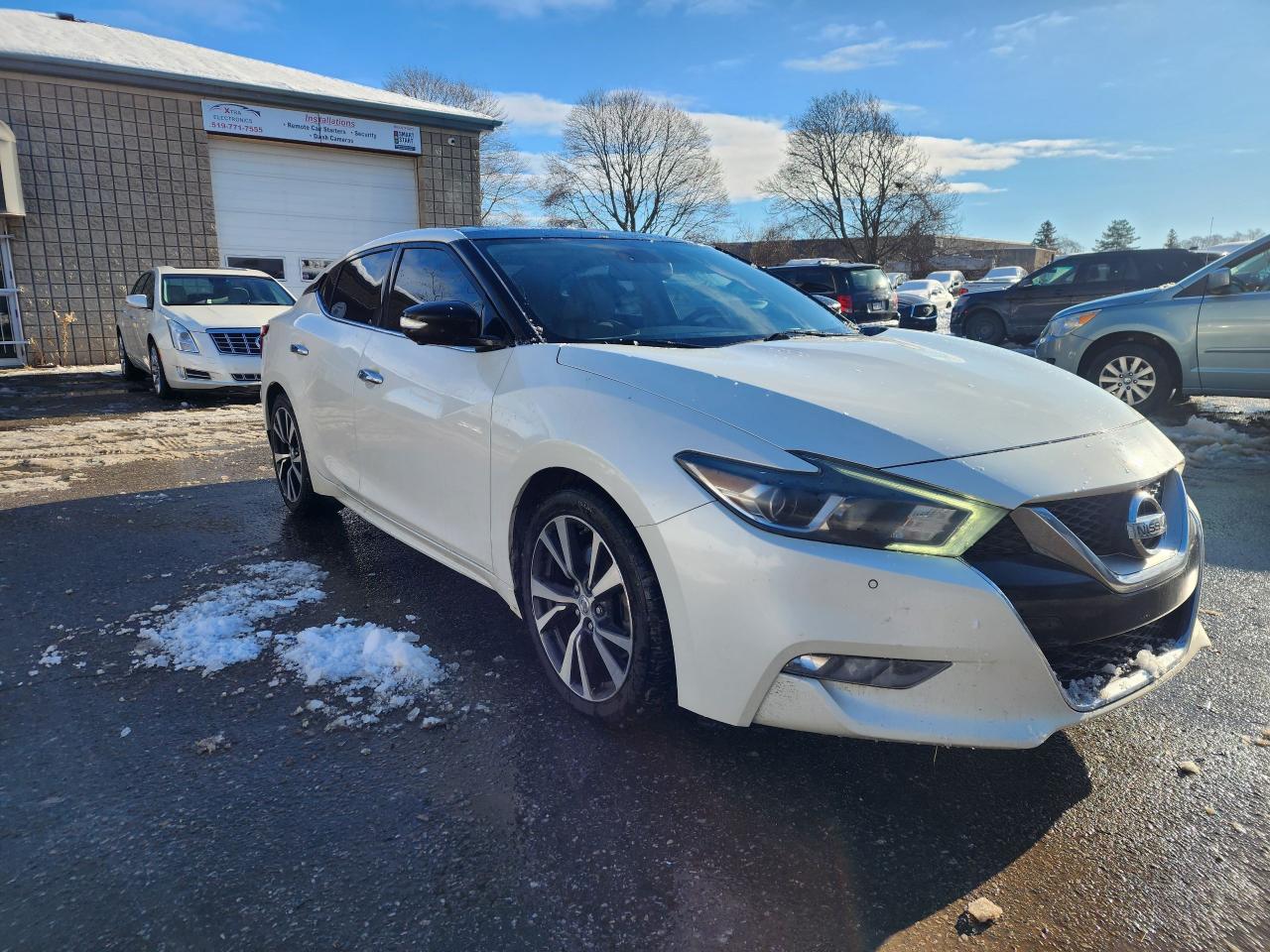2016 Nissan Maxima Platinum l Heated Seats l Mint Condition Photo2