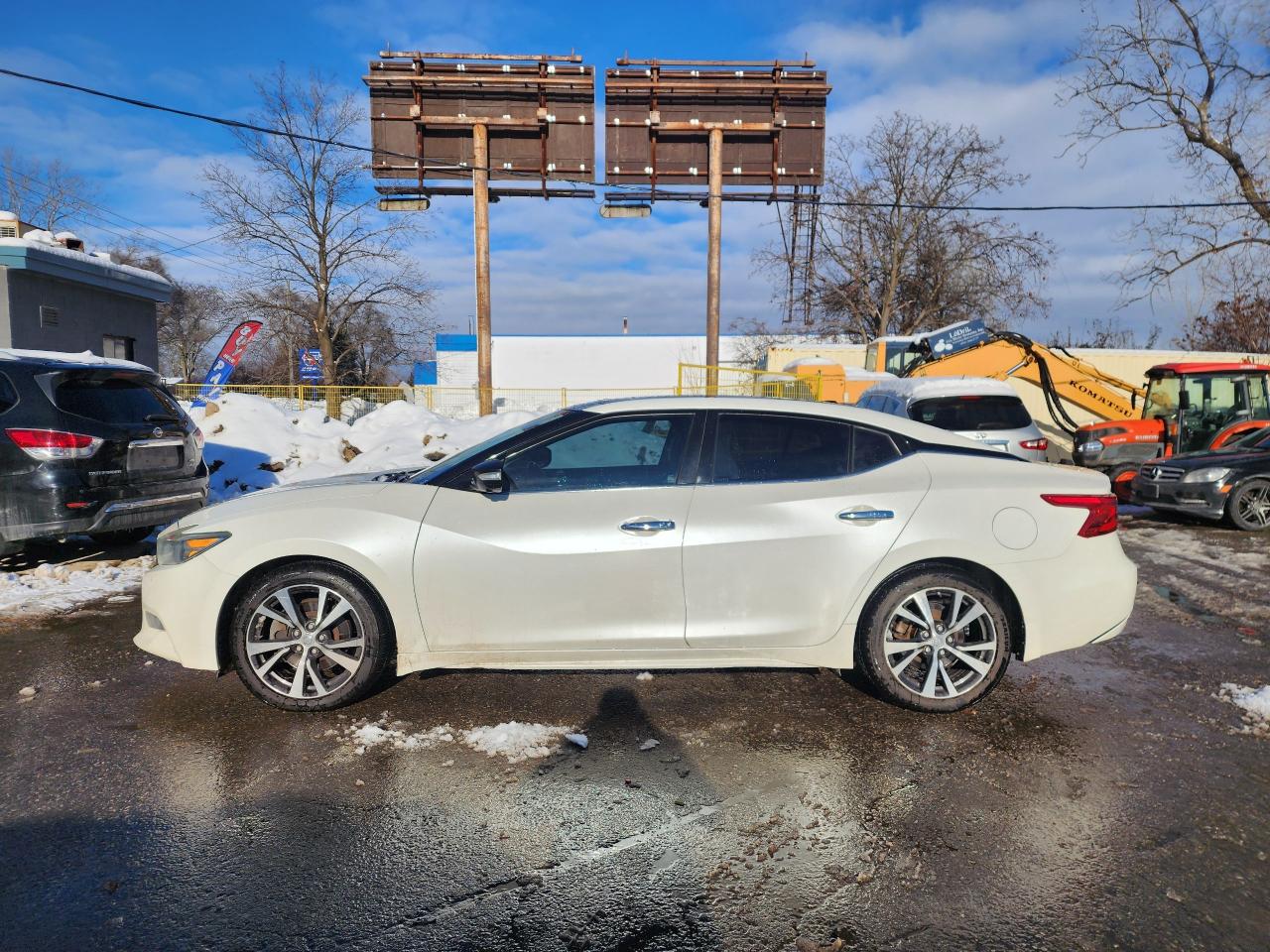 2016 Nissan Maxima Platinum l Heated Seats l Mint Condition Photo3
