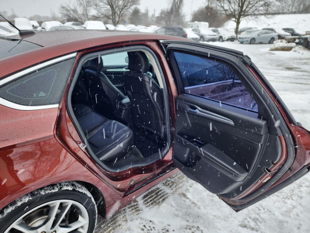 2016 Ford Fusion Titanium l AWD l Clean Carfax l No Accidents Photo