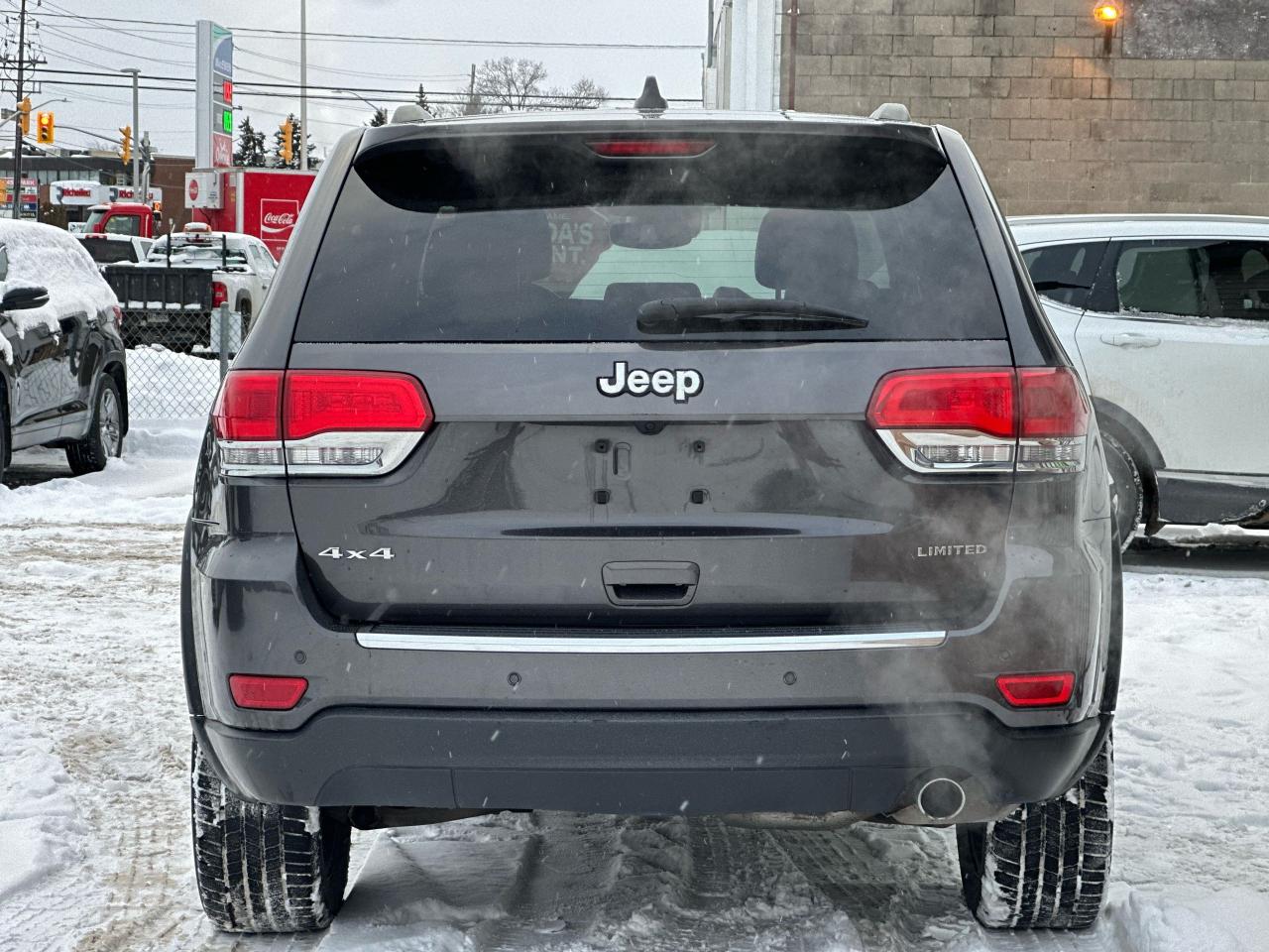 2018 Jeep Grand Cherokee Limited Photo3