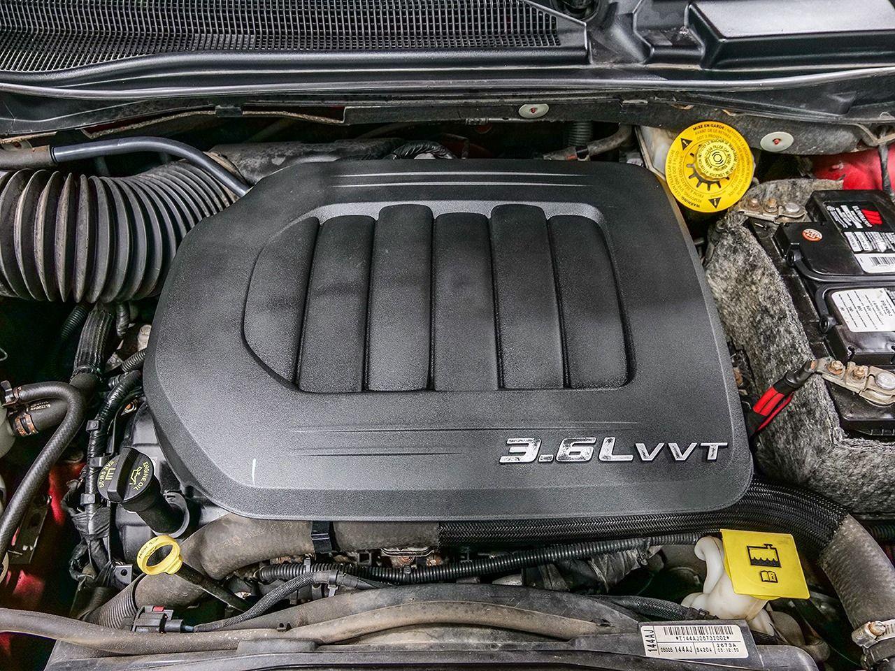 2014 Dodge Grand Caravan SXT | BLUETOOTH | STOW 'N' GO | CLEAN CARFAX