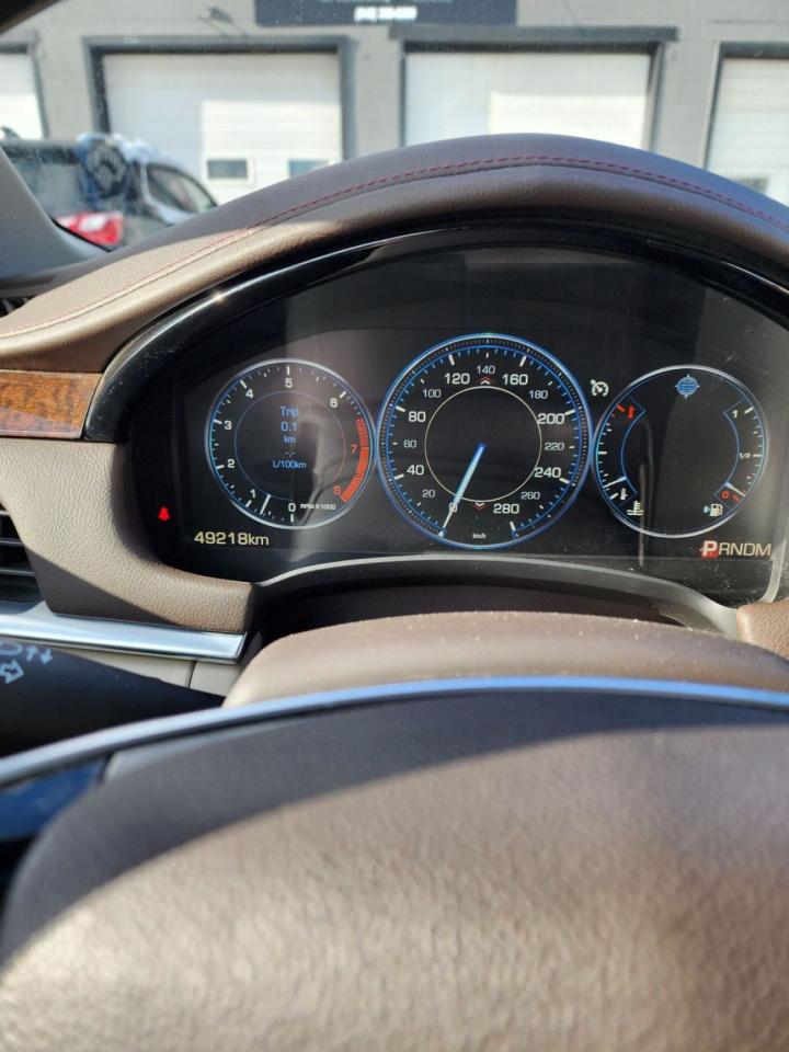 2015 Cadillac XTS Premium l Clean Carfax l Low Mileage l AWD l V6