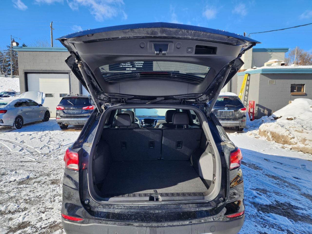 2022 Chevrolet Equinox Premier l AWD l Clean Carfax l No Accidents