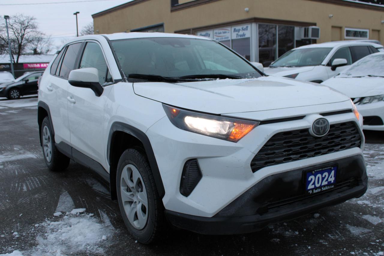 2024 Toyota RAV4 LE AWD Photo0