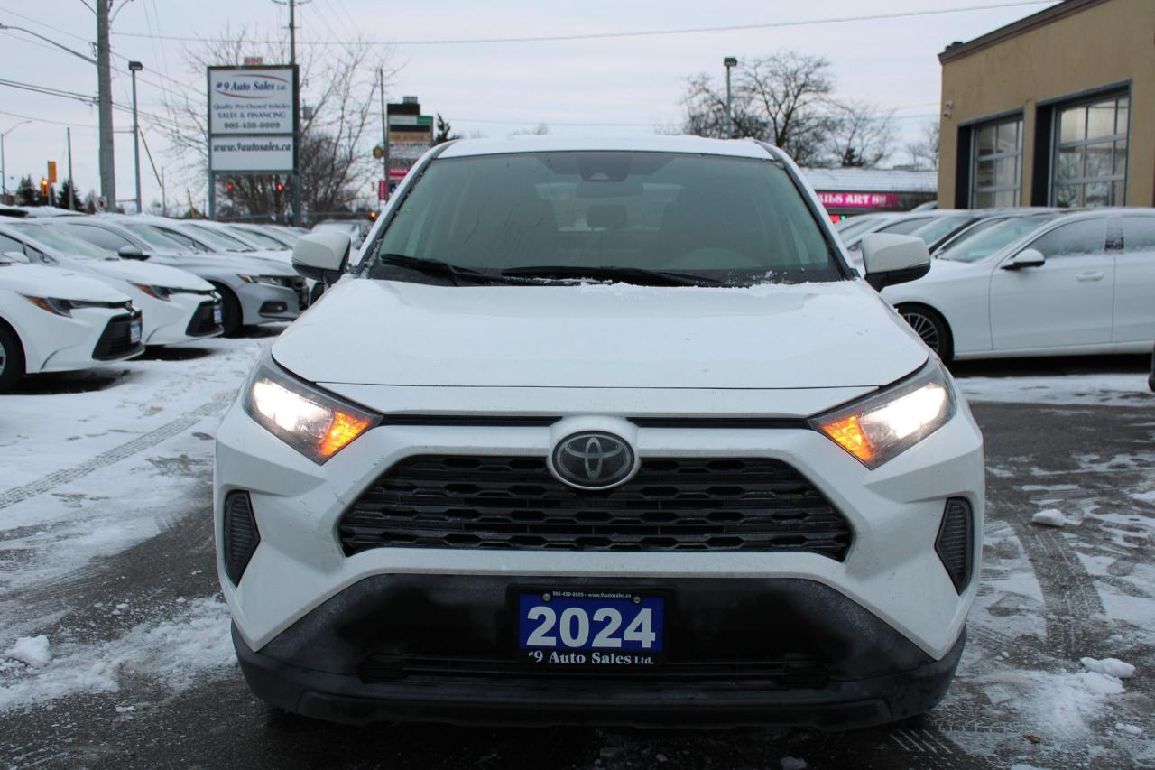 2024 Toyota RAV4 LE AWD Photo