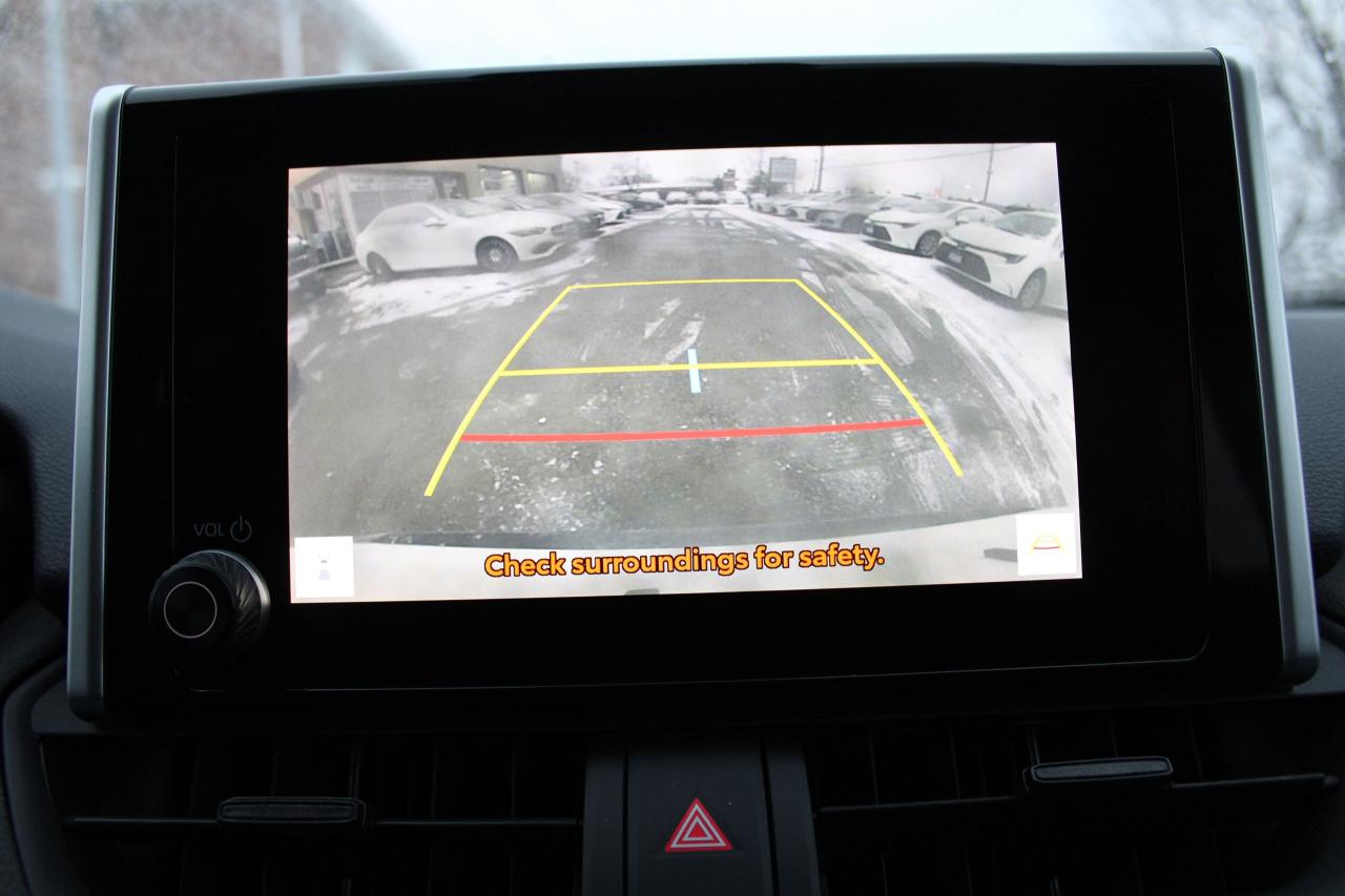 2024 Toyota RAV4 LE AWD Photo