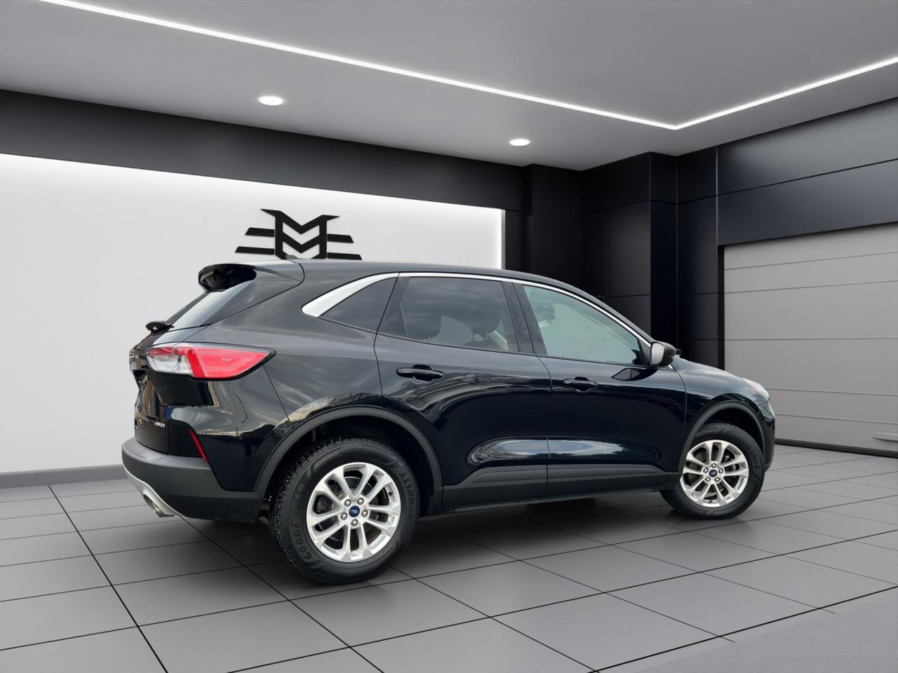 2022 Ford Escape SE AWD - Blind Spot Monitor - Reverse Camera !!! Photo