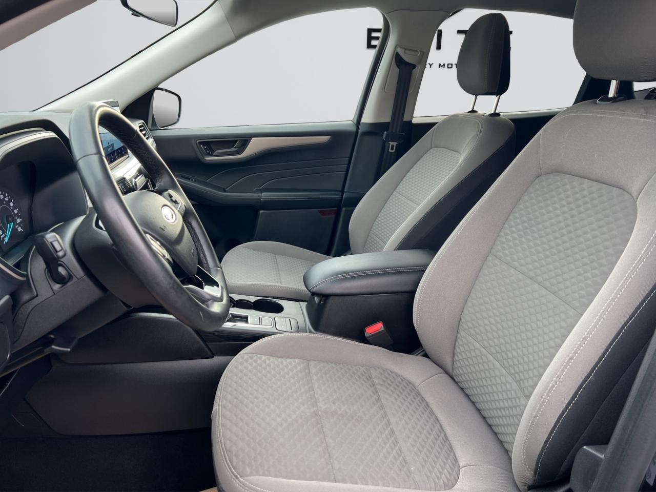 2022 Ford Escape SE AWD - Blind Spot Monitor - Reverse Camera !!! Photo