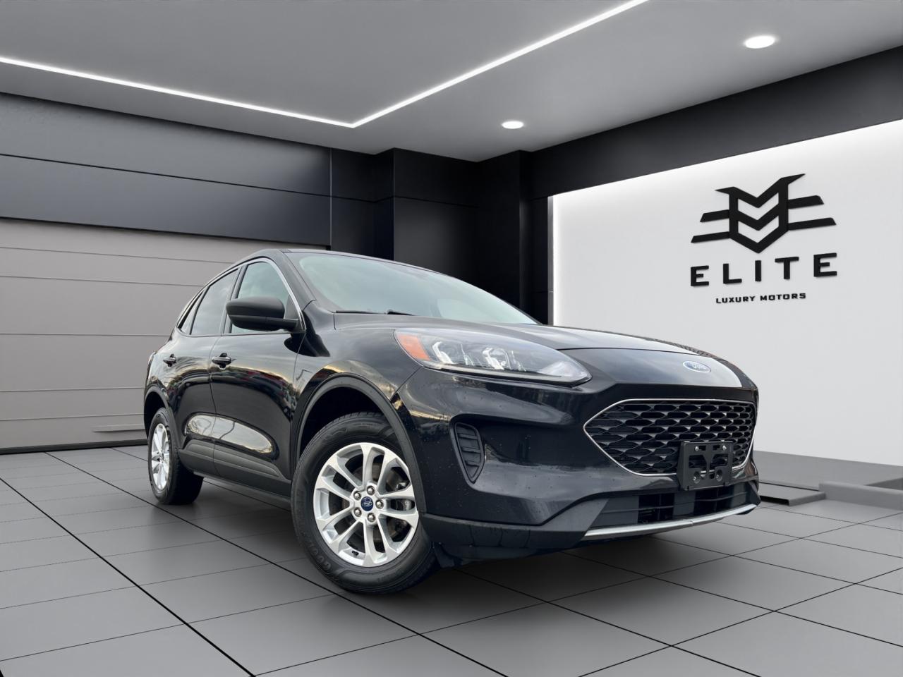 2022 Ford Escape SE AWD - Blind Spot Monitor - Reverse Camera !!! Photo