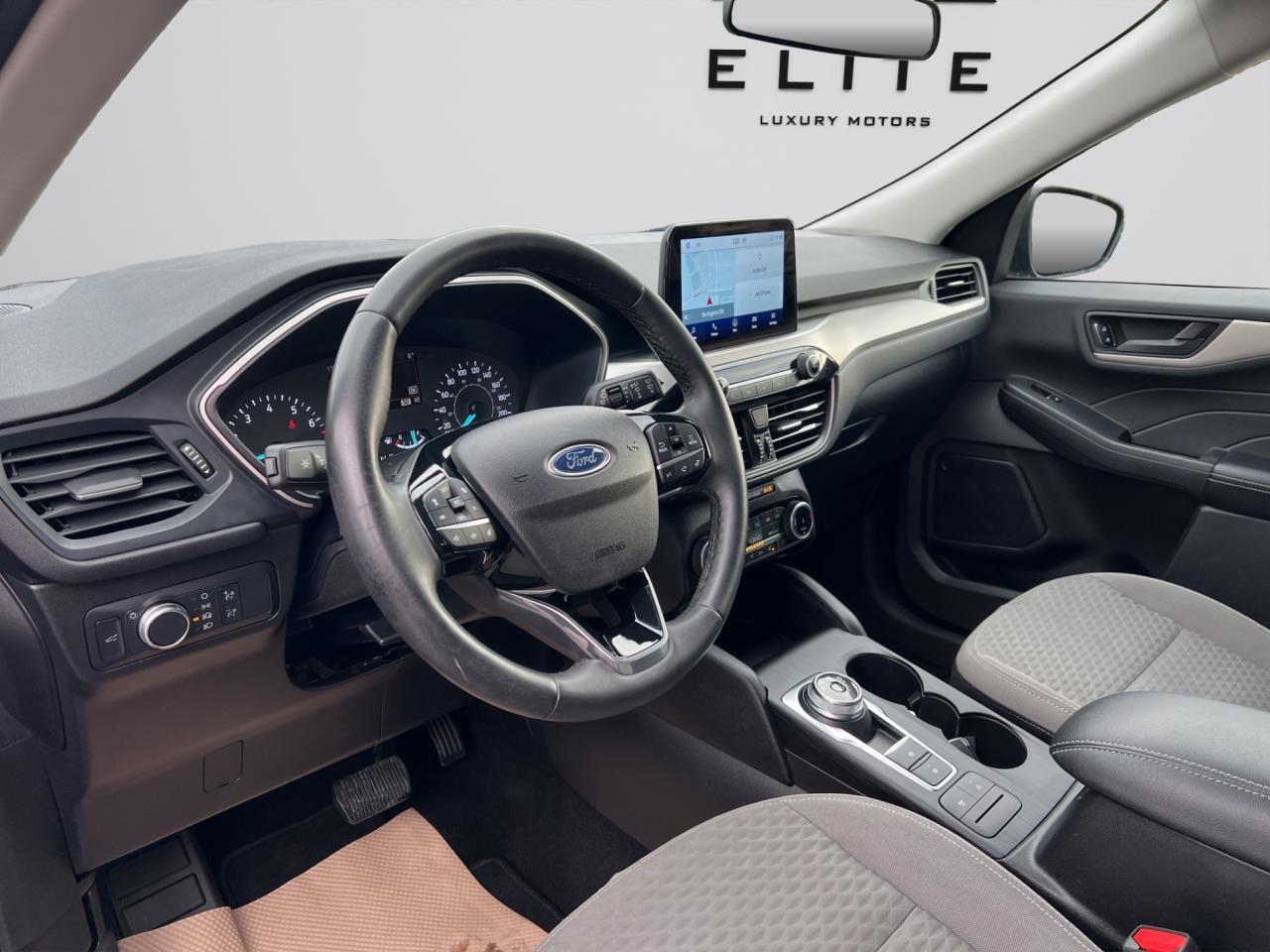 2022 Ford Escape SE AWD - Blind Spot Monitor - Reverse Camera !!! Photo