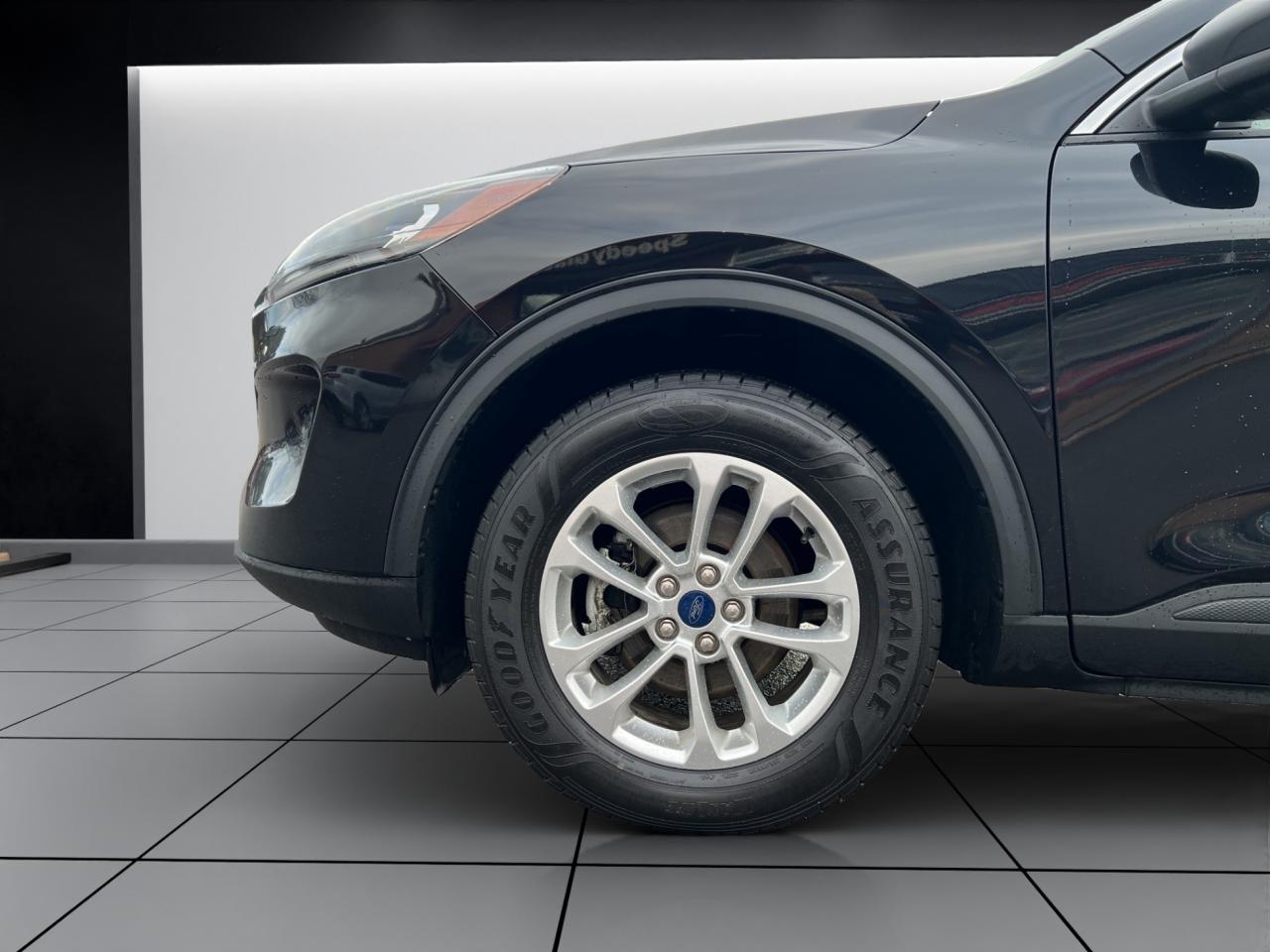 2022 Ford Escape SE AWD - Blind Spot Monitor - Reverse Camera !!! Photo