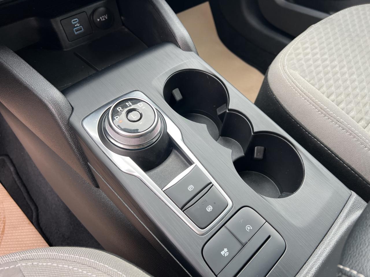 2022 Ford Escape SE AWD - Blind Spot Monitor - Reverse Camera !!! Photo