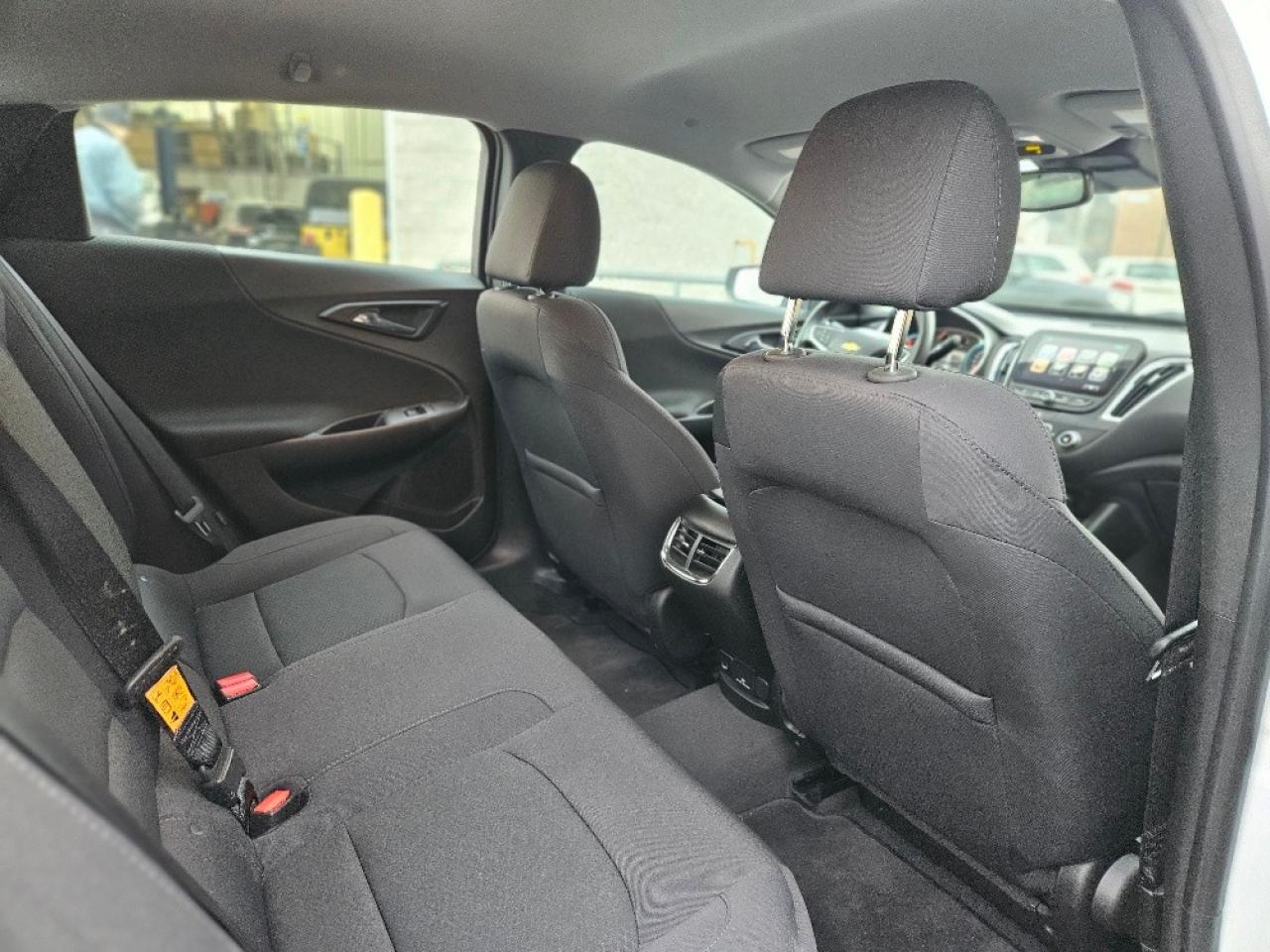 2017 Chevrolet Malibu HYBRID-CARPLAY-84KM-CERTIFIED Photo