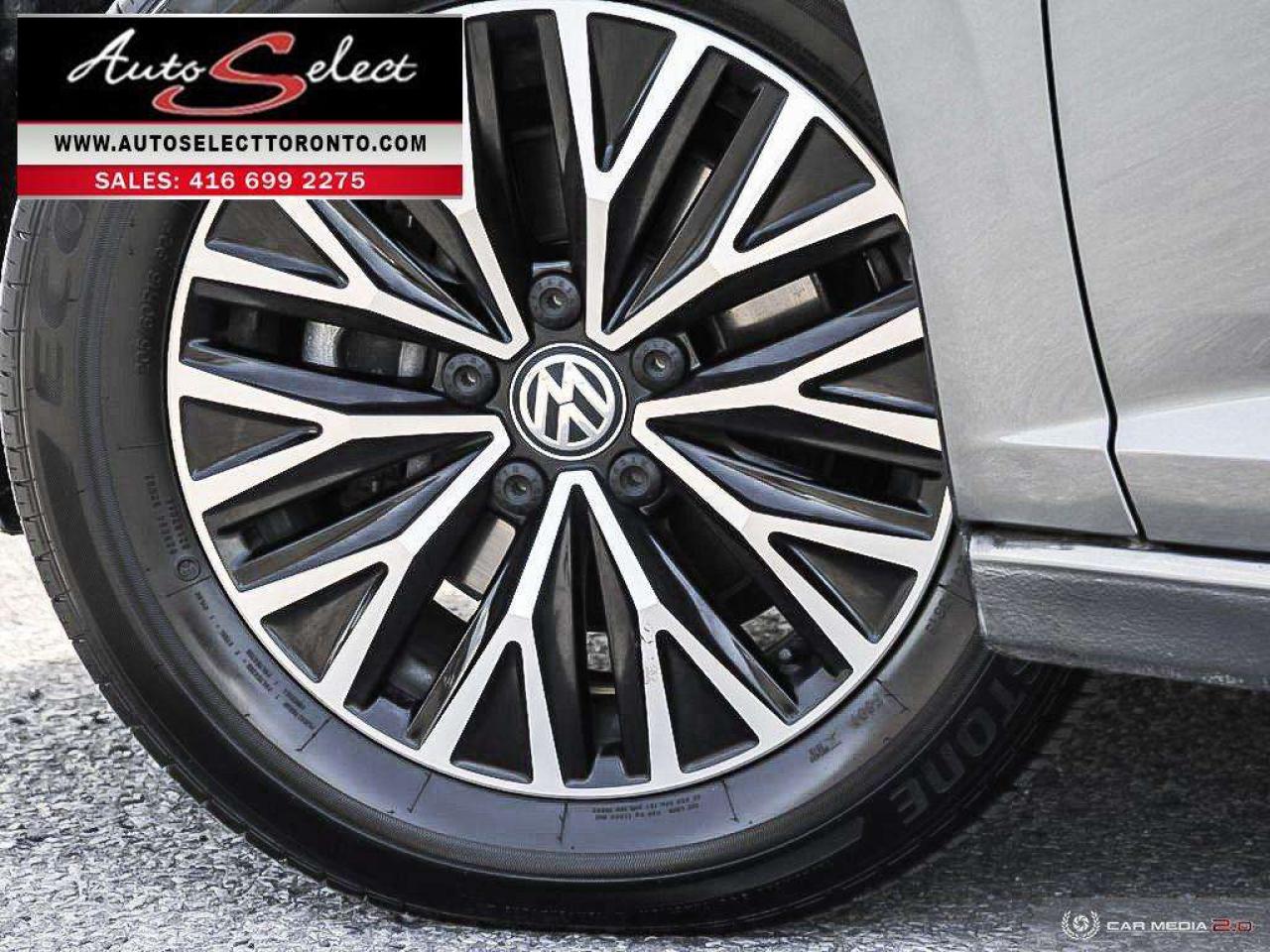 2019 Volkswagen Jetta Highline Apple Carplay - Leather - Sunroof - Well Maintaine Photo4