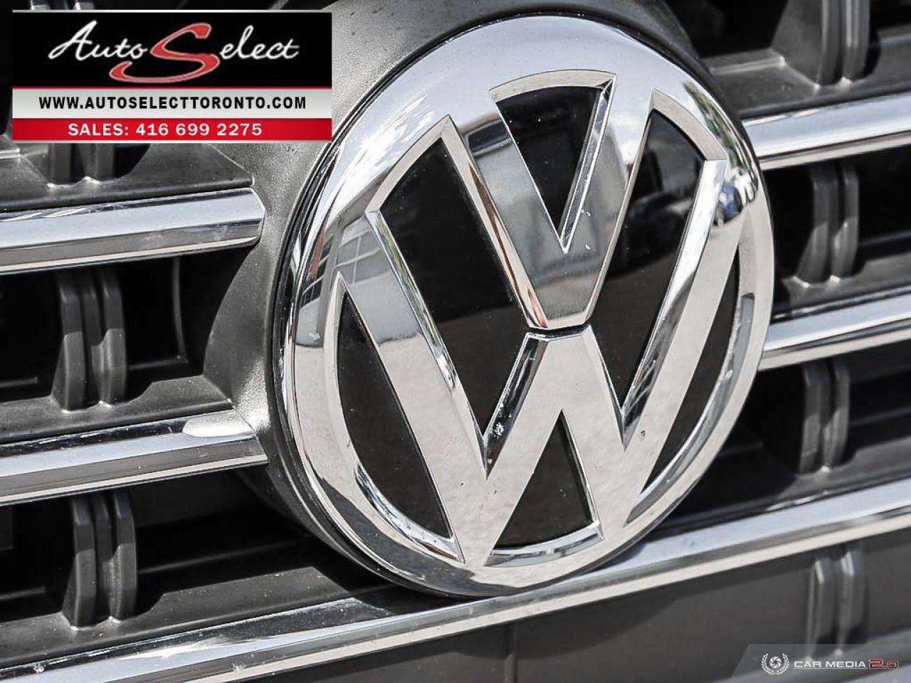 2019 Volkswagen Jetta Highline Apple Carplay - Leather - Sunroof - Well Maintaine Photo