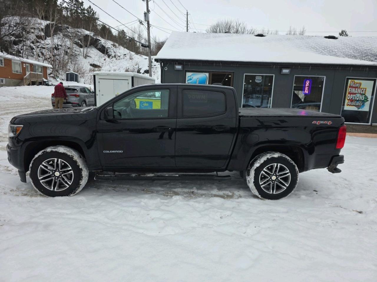 2019 Chevrolet Colorado CREW CAB WT Photo