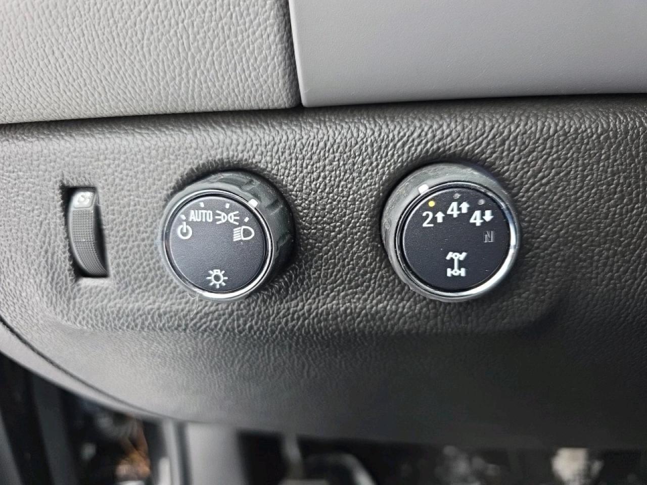 2019 Chevrolet Colorado CREW CAB WT Photo