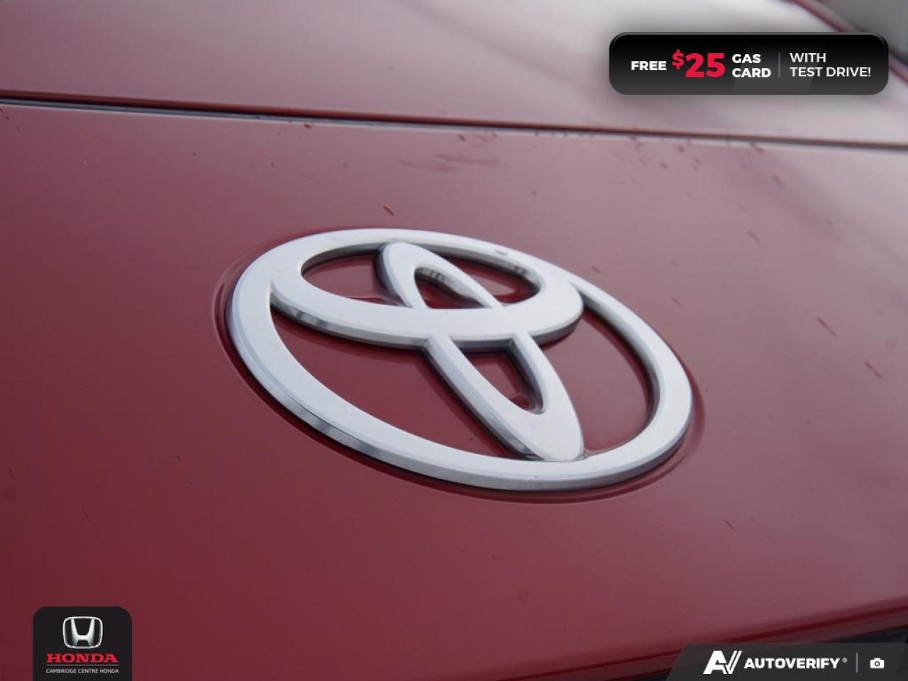 2025 Toyota Camry SE HYBRID VEHICLE! Photo