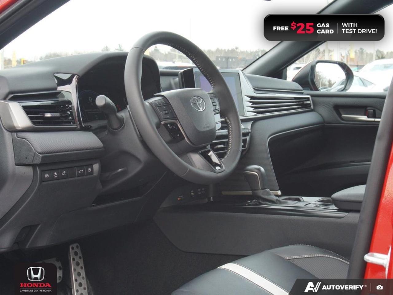 2025 Toyota Camry SE HYBRID VEHICLE! Photo