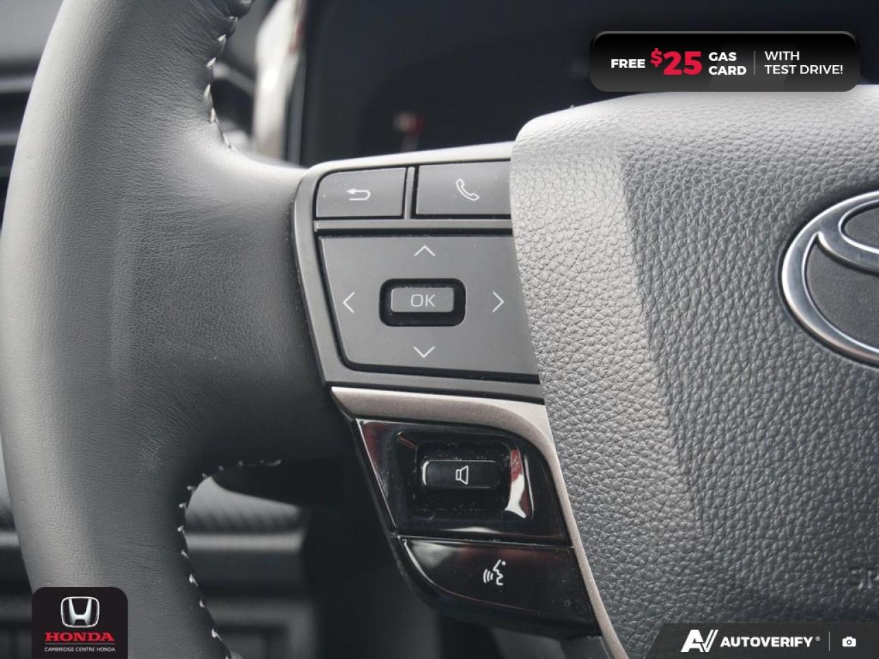 2025 Toyota Camry SE HYBRID VEHICLE! Photo